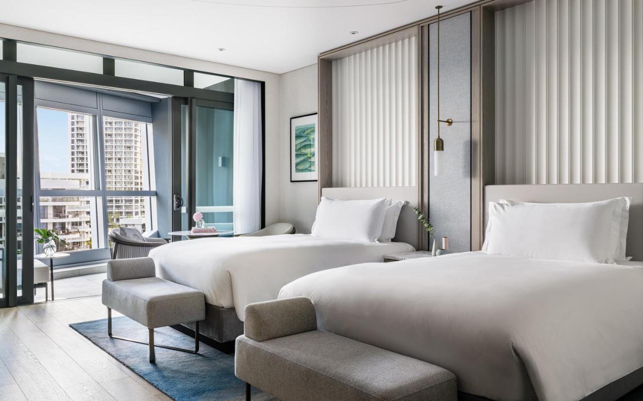 The Langham, Gold Coast And Jewel Residences Екстер'єр фото Deluxe Room