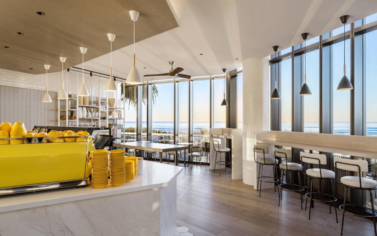 The Langham, Gold Coast And Jewel Residences Екстер'єр фото The interior of the new terminal