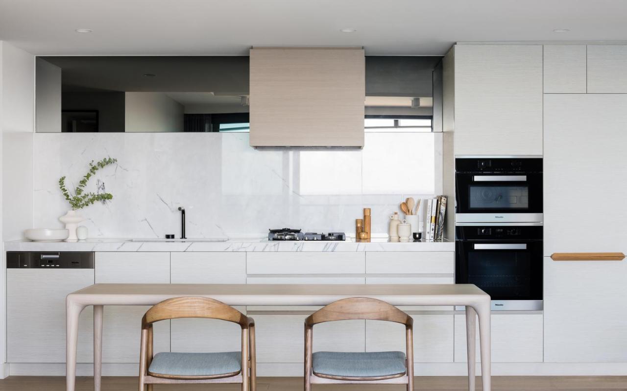 The Langham, Gold Coast And Jewel Residences Екстер'єр фото A modern kitchen
