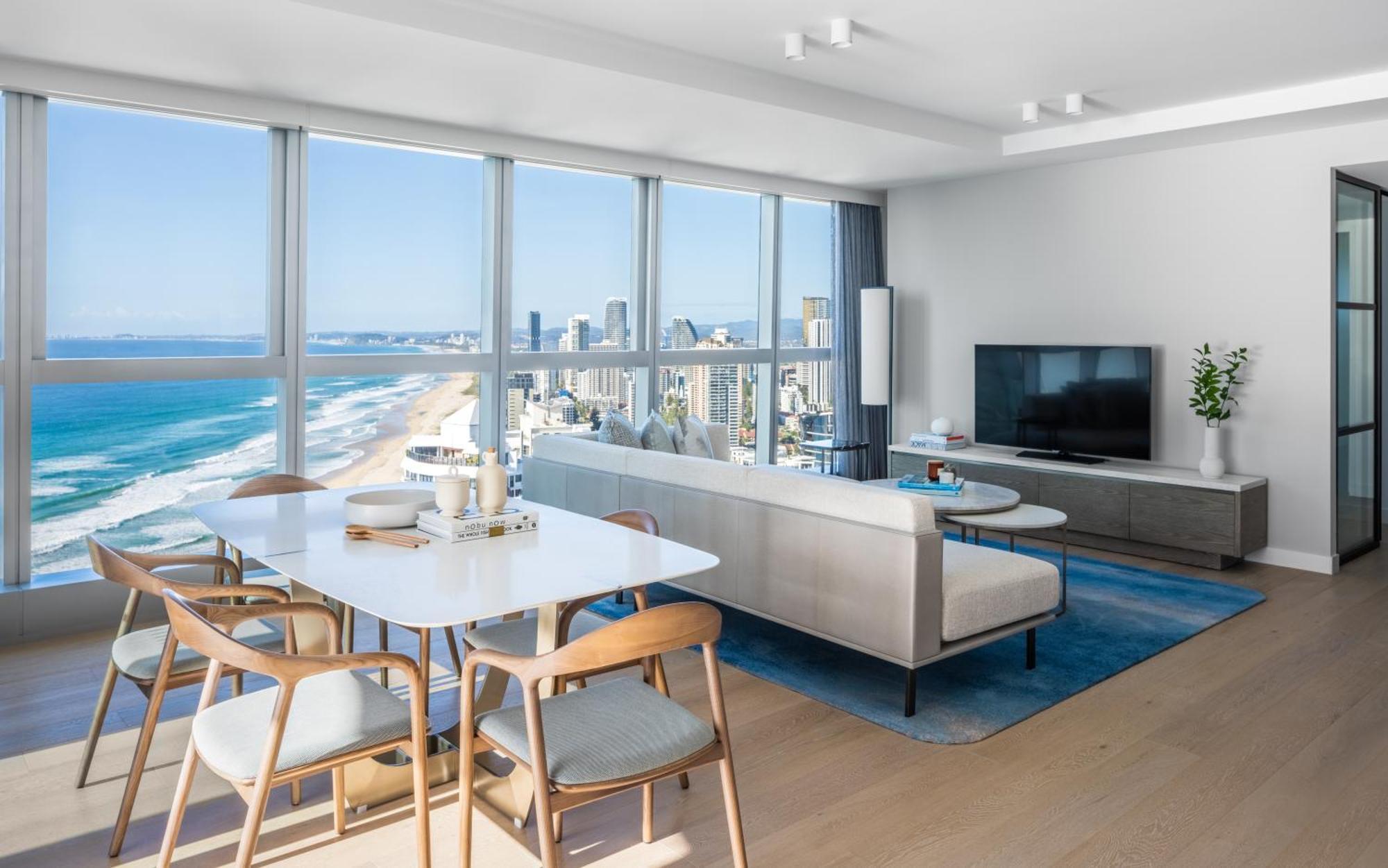 The Langham, Gold Coast And Jewel Residences Екстер'єр фото The living room of a typical apartment